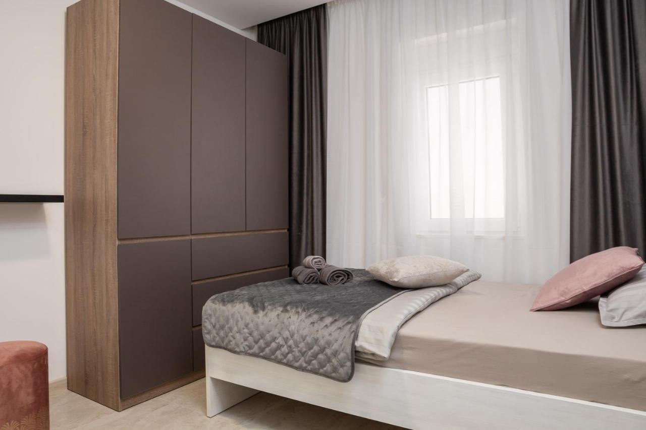 Luxury Apartment Lorena - Private Heated Pool - Jesenice  Ngoại thất bức ảnh