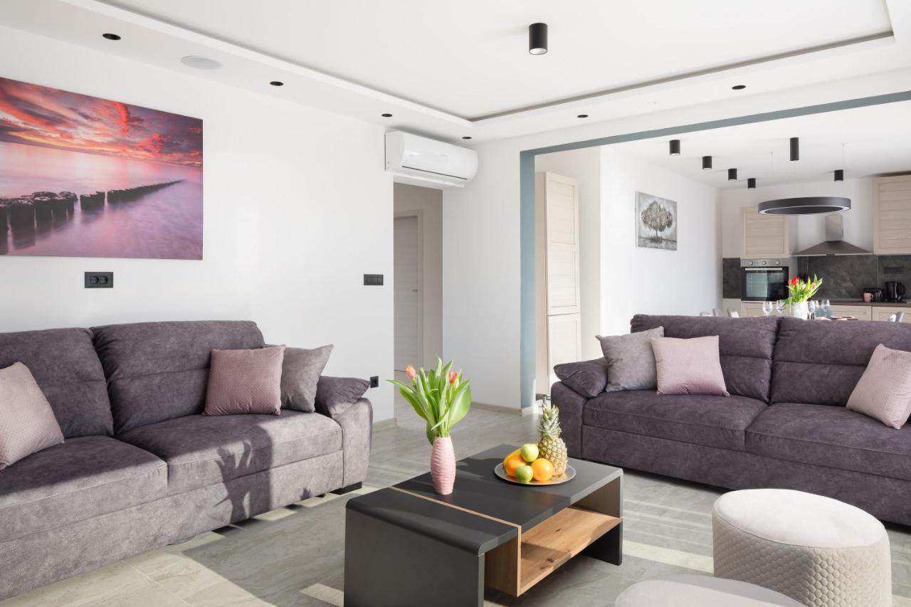 Luxury Apartment Lorena - Private Heated Pool - Jesenice  Ngoại thất bức ảnh