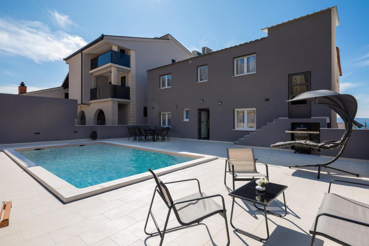 Luxury Apartment Lorena - Private Heated Pool - Jesenice  Ngoại thất bức ảnh