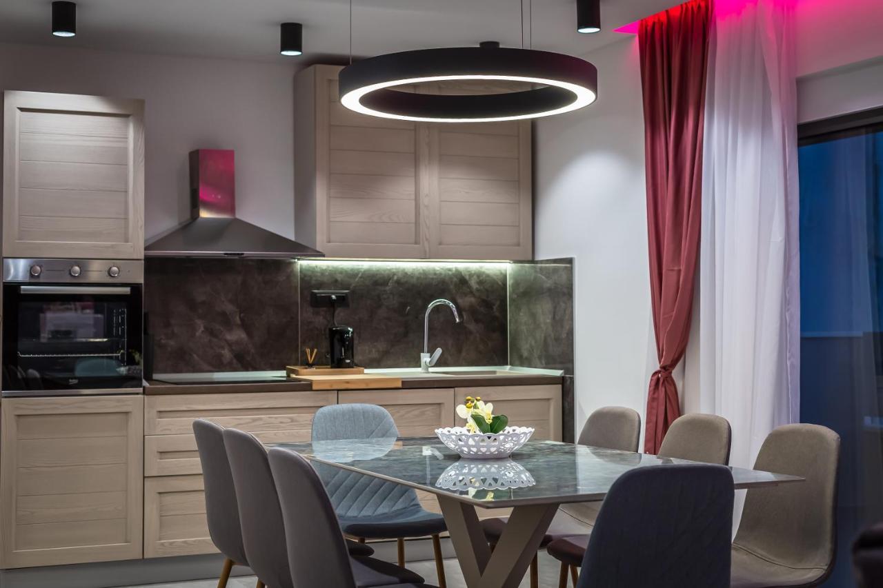 Luxury Apartment Lorena - Private Heated Pool - Jesenice  Ngoại thất bức ảnh