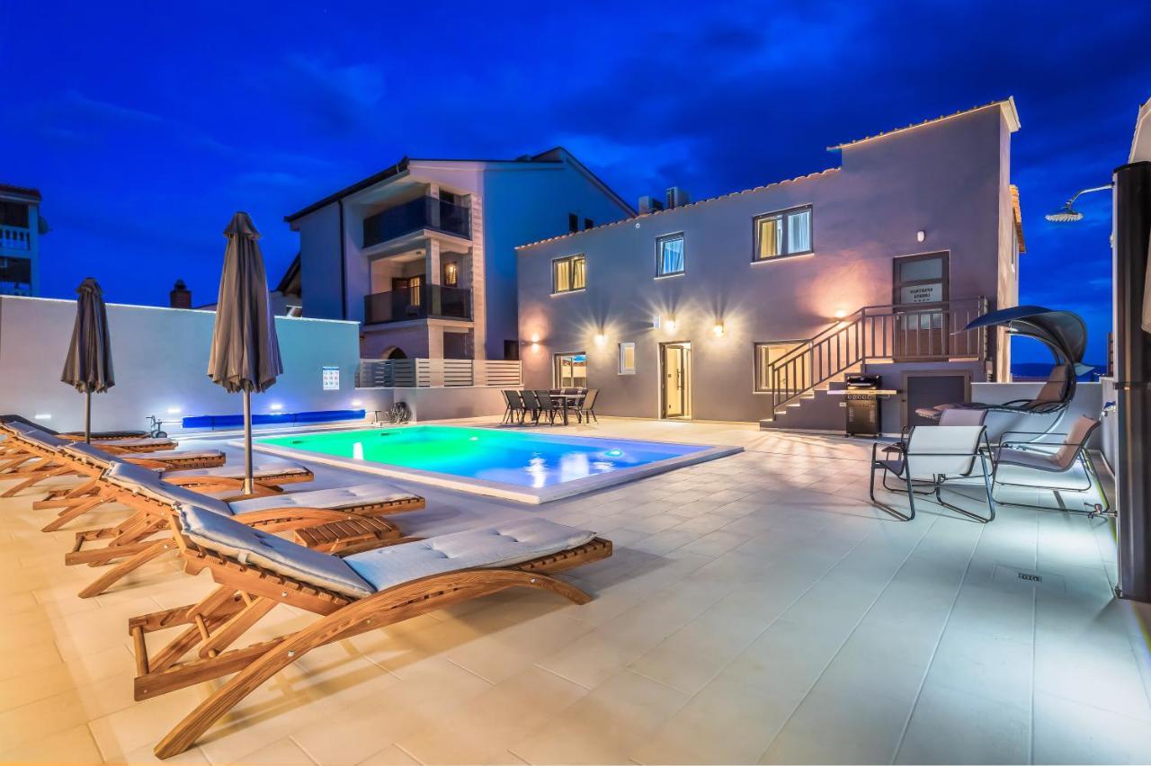 Luxury Apartment Lorena - Private Heated Pool - Jesenice  Ngoại thất bức ảnh