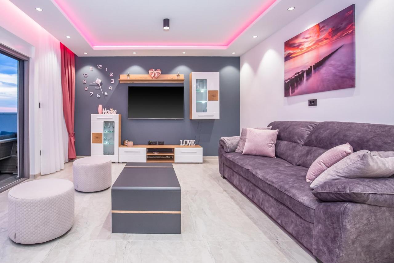 Luxury Apartment Lorena - Private Heated Pool - Jesenice  Ngoại thất bức ảnh