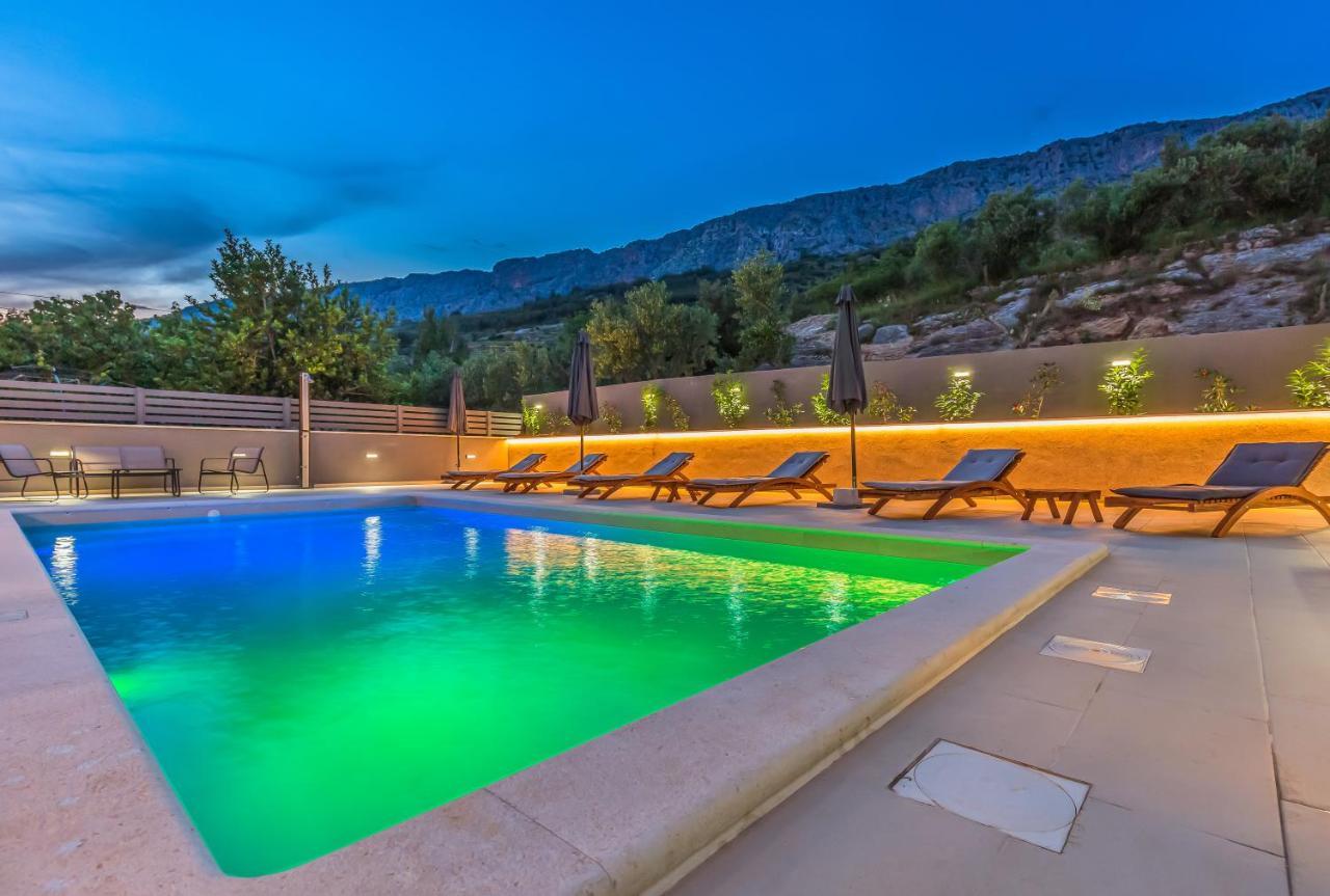 Luxury Apartment Lorena - Private Heated Pool - Jesenice  Ngoại thất bức ảnh